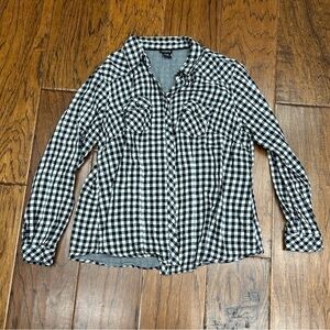 Torrid womens plaid flannel